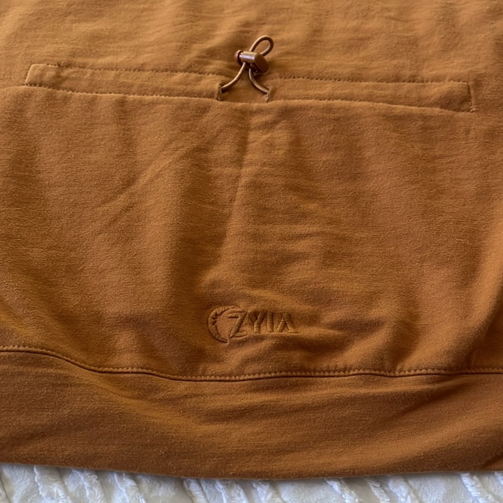 Zyia short sleeve hoodie - Picture 5 of 6